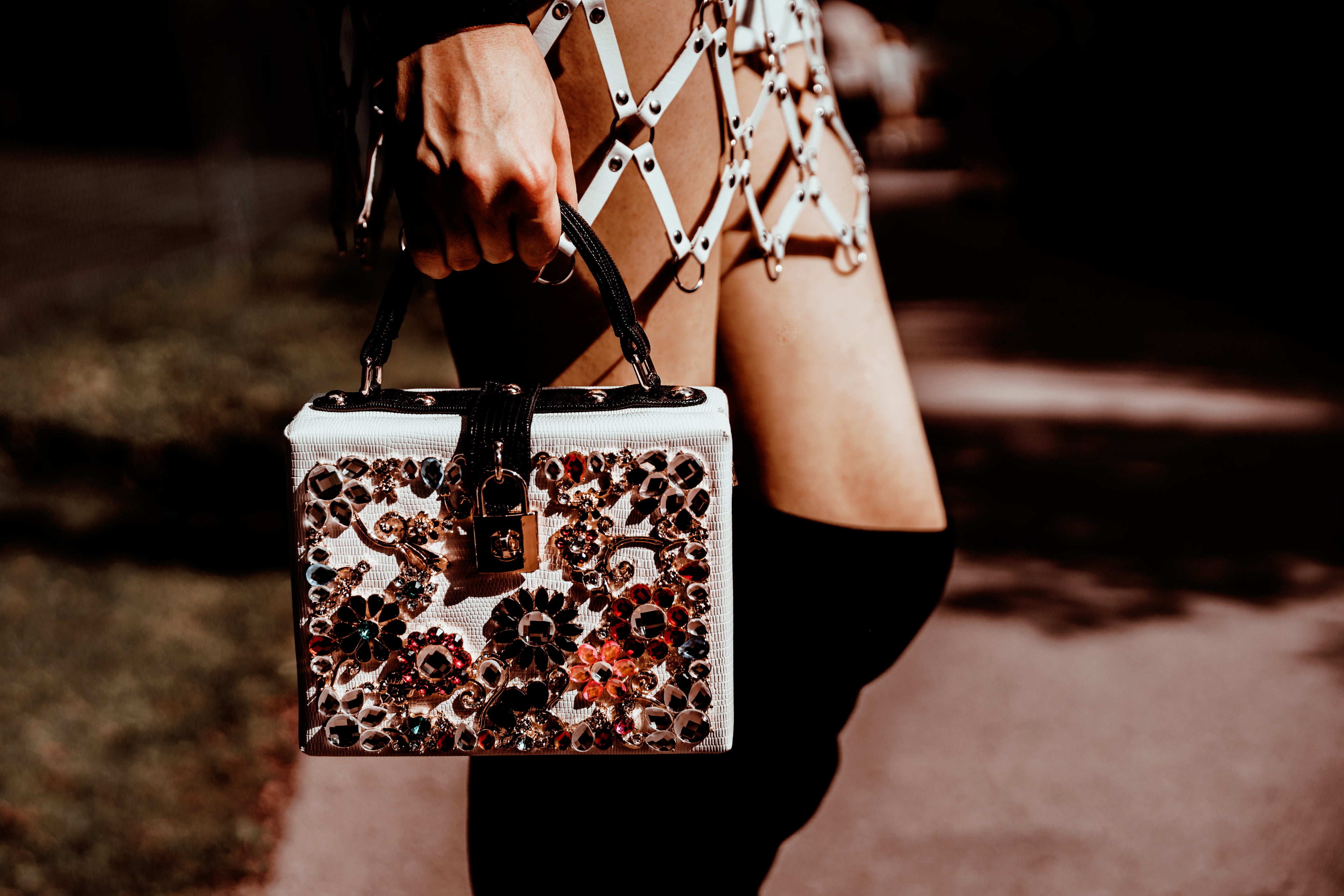 stylish-skirt-purse.jpg